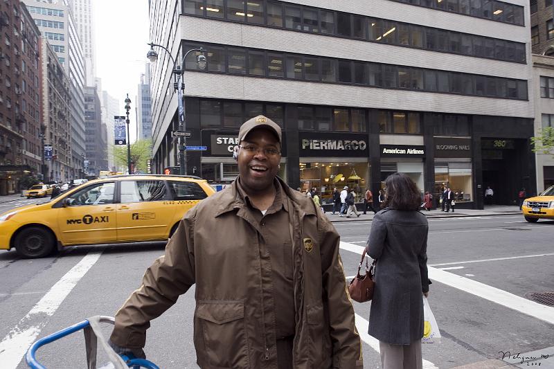 20080502_125815 D3 F  FS.jpg - UPS driver, NYC